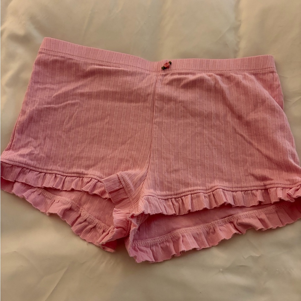 Heart Hips Light Pink Shorts